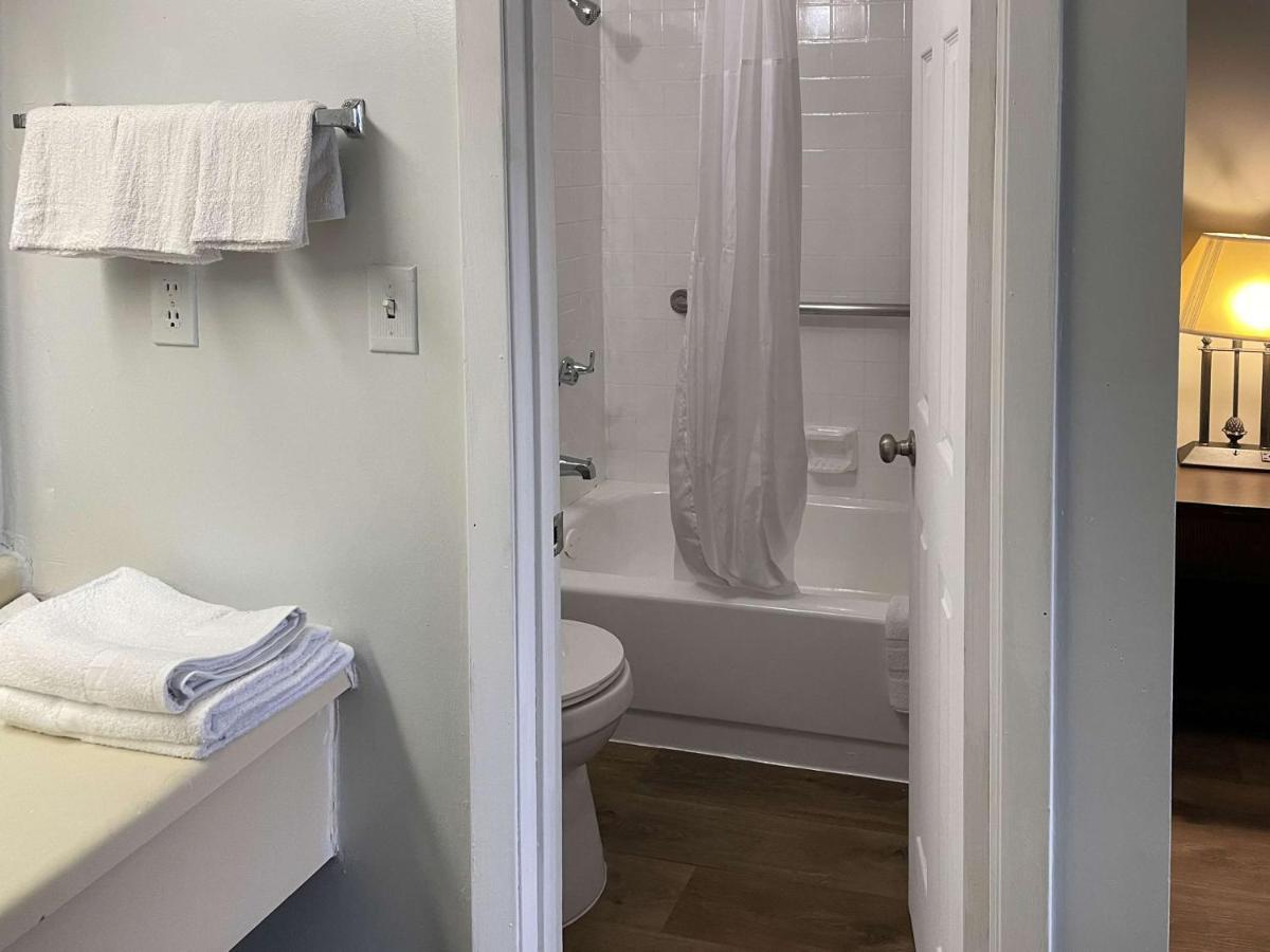 Motel 6 Wytheville Va Екстериор снимка