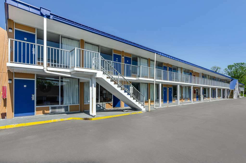 Motel 6 Wytheville Va Екстериор снимка